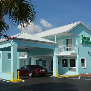 & Hotel